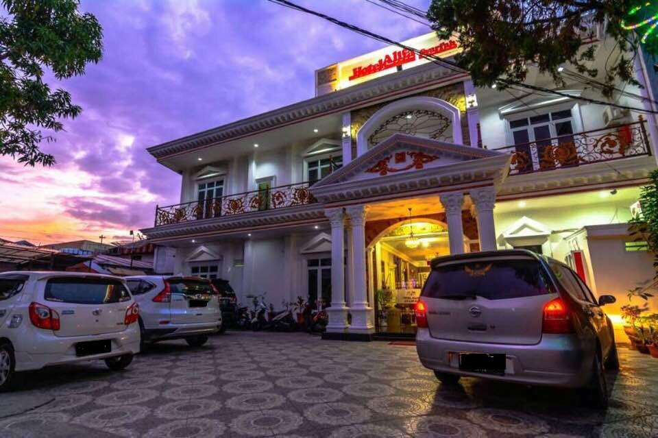 Hotel Menarik di Bukittinggi dan Padang