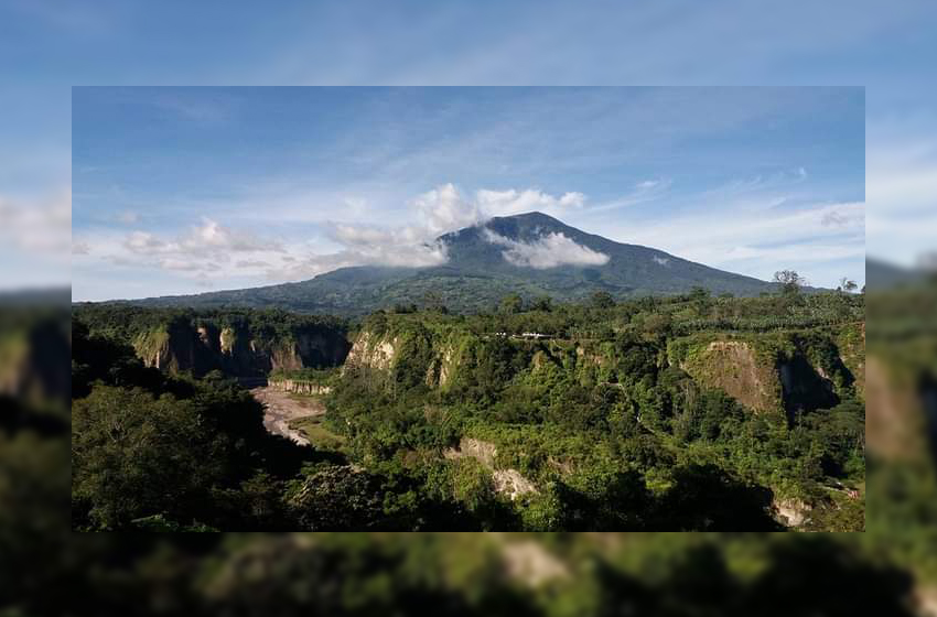 Gunung Popular Di Sumatera